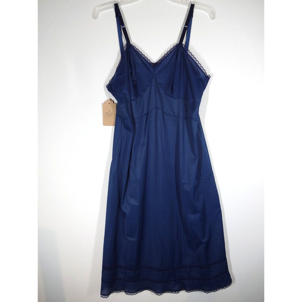 Vintage Full Slip Women XL Navy Blue Lace Trim Adjustable Strap Midi Lingerie